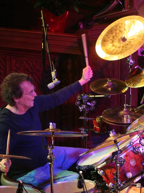 Richie Hayward