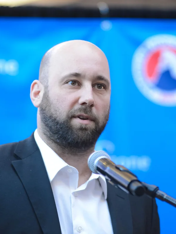 Robert Esche