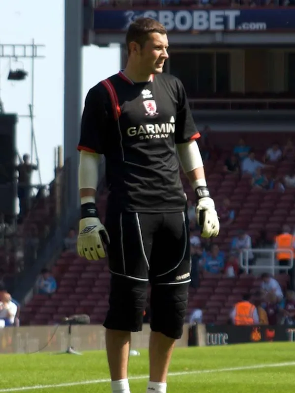 Ross Turnbull