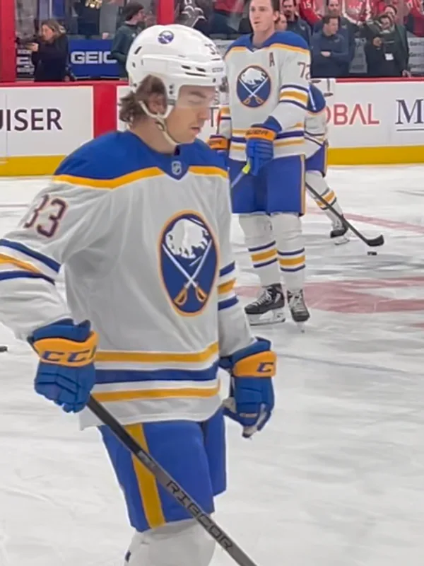 Ryan Johnson (ice hockey, born 2001)