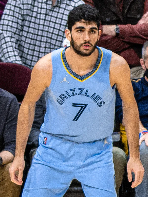 Santi Aldama