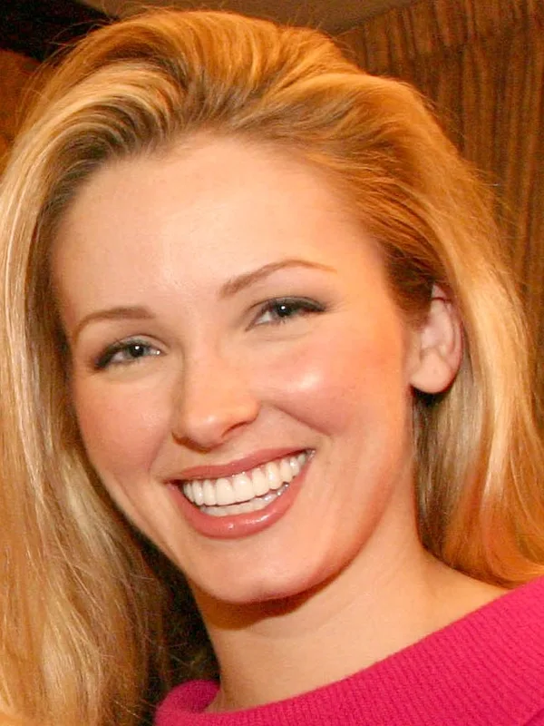 Shandi Finnessey