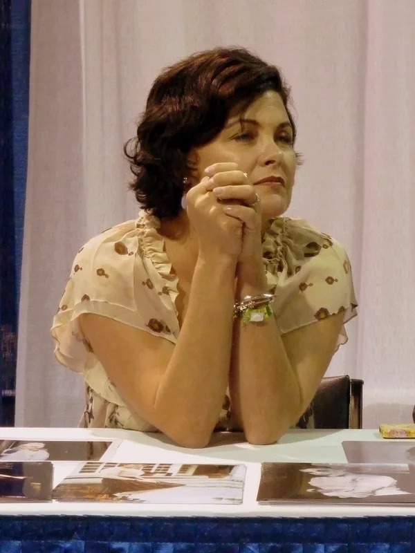 Sherilyn Fenn