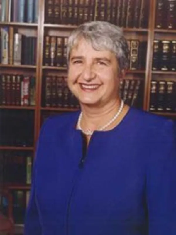 Sian Elias