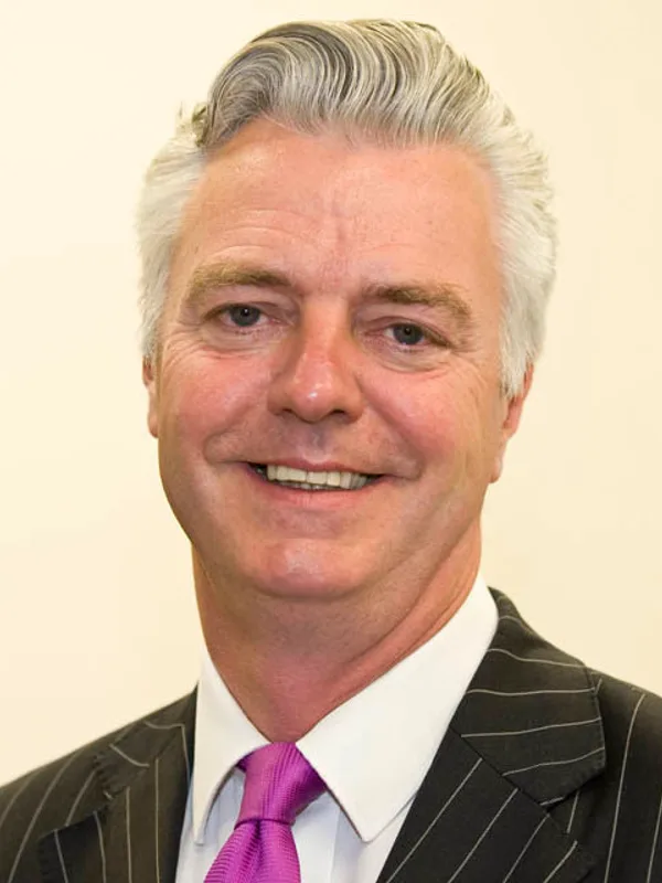 Simon Kirby