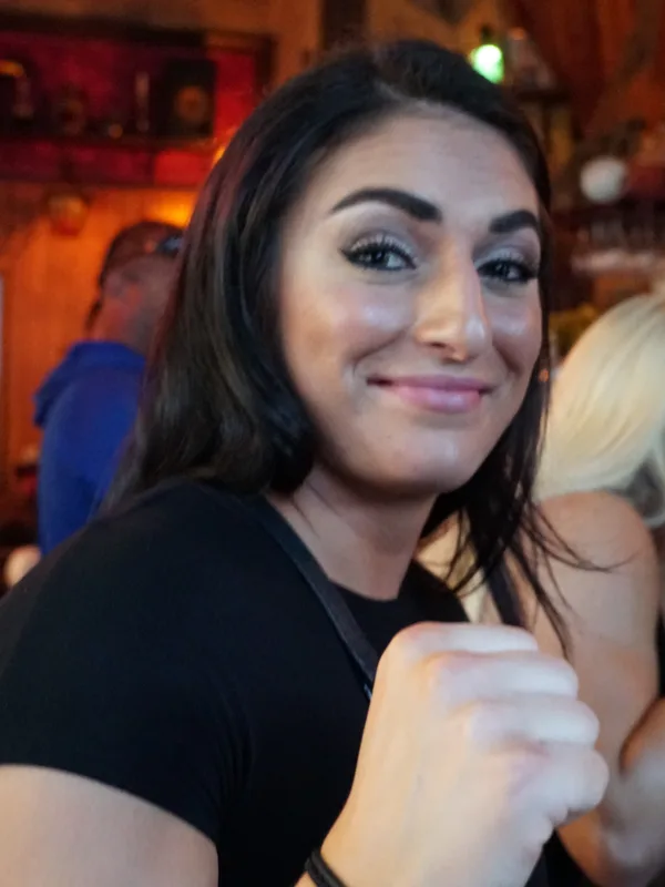 Sonya Deville