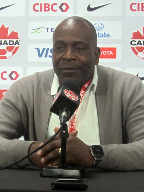 Stanley Menzo