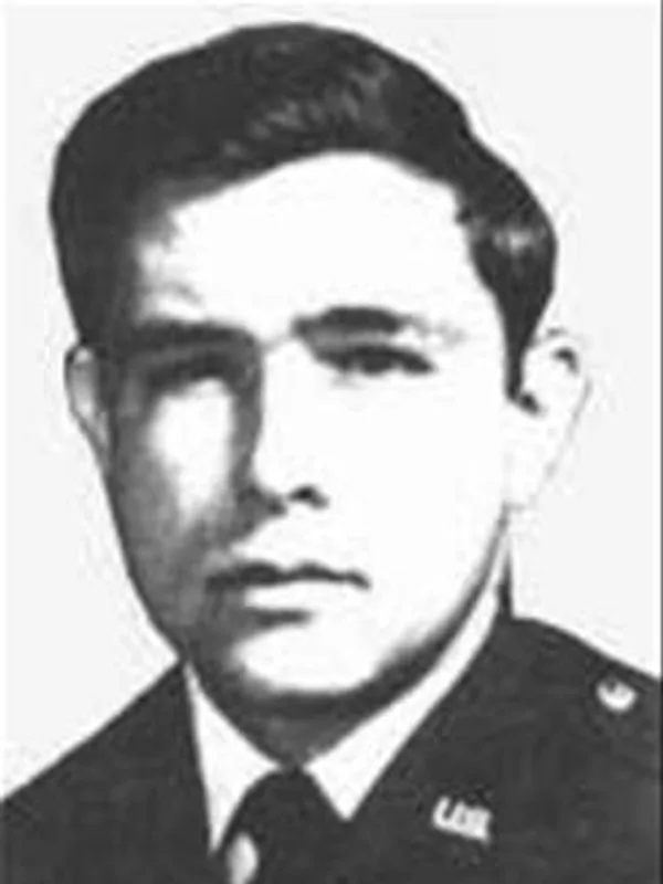 Steven L. Bennett