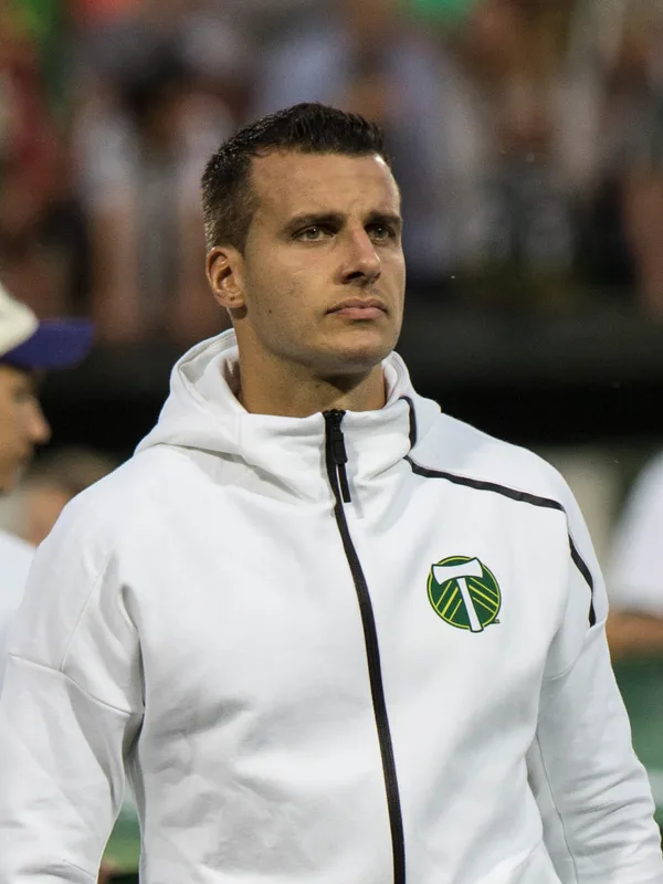 Steven Taylor (footballer)