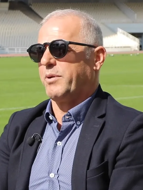Stratos Apostolakis