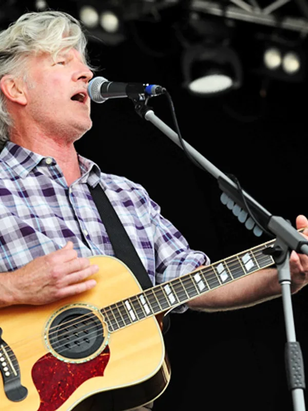Tim Finn