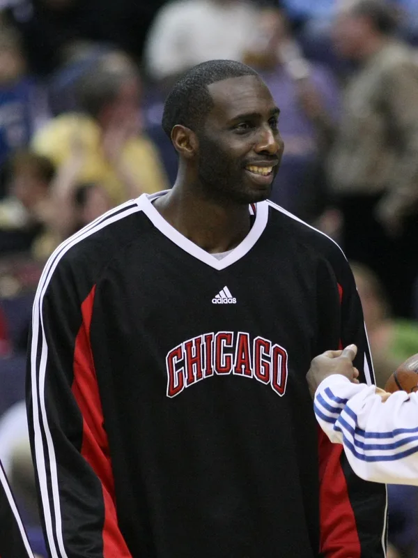 Tim Thomas (basketball)