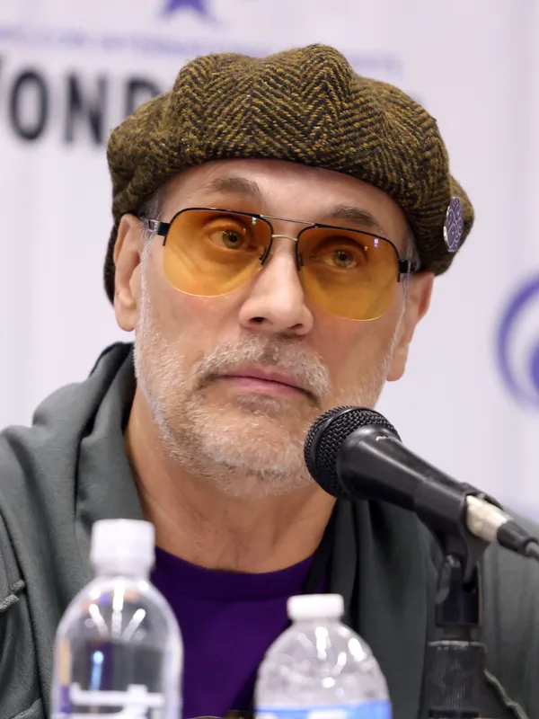 Todd Stashwick