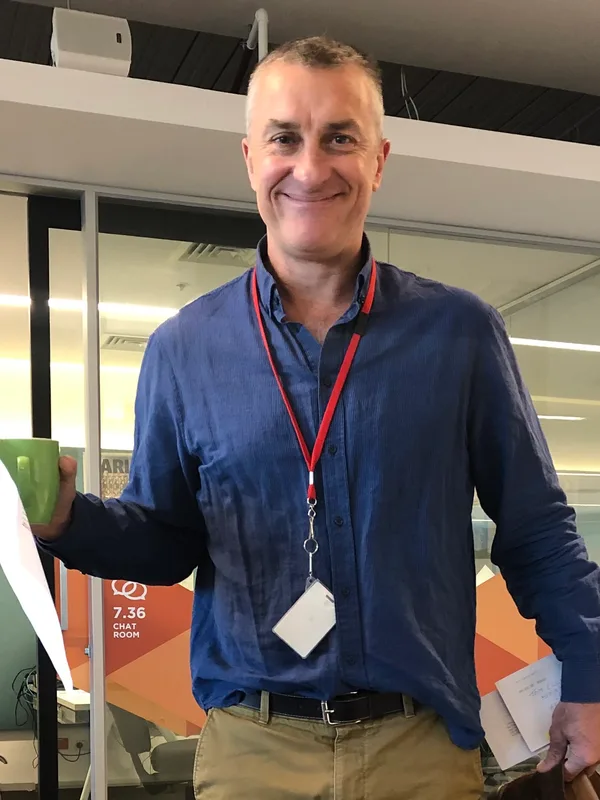 Tom Elliott (radio personality)