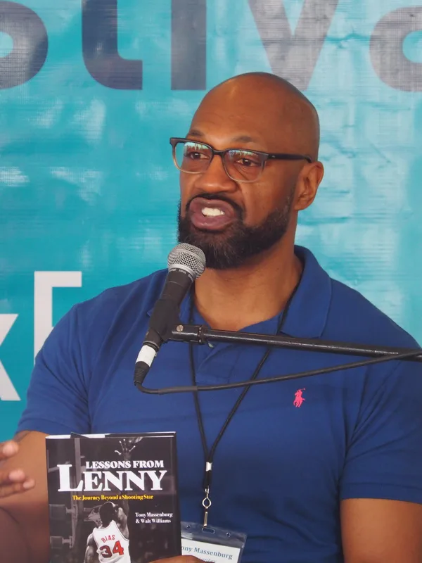 Tony Massenburg