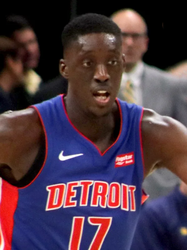 Tony Snell
