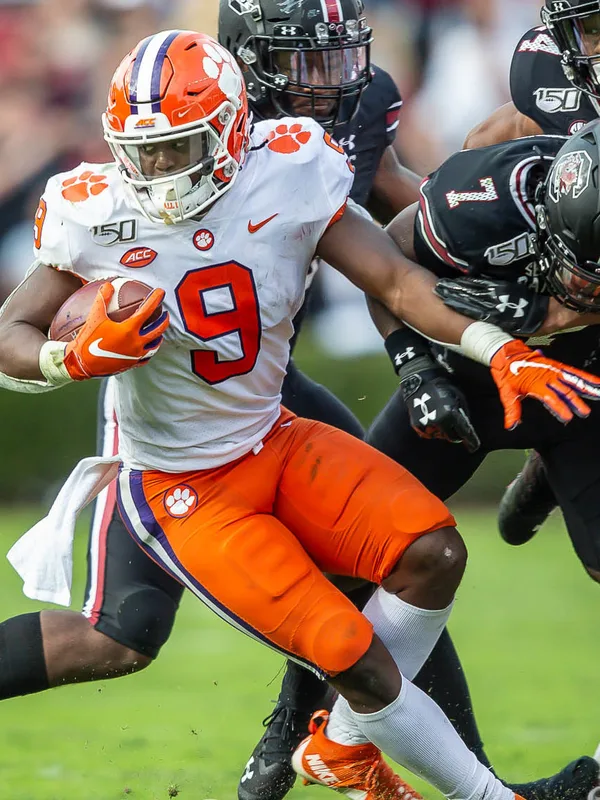Travis Etienne