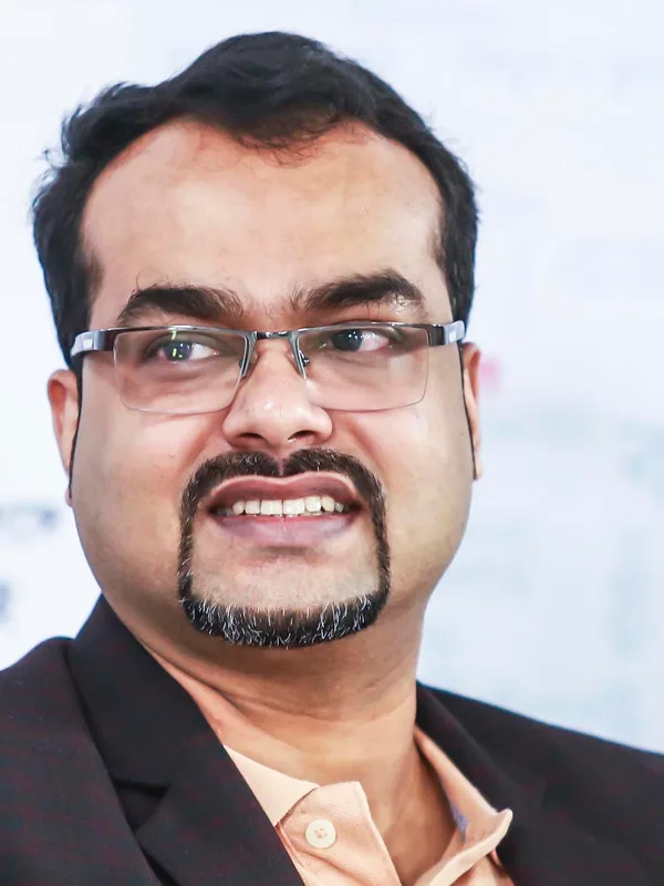Zulfiqer Russell